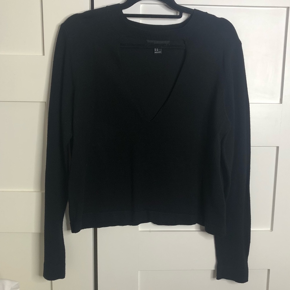 Cropped sweater